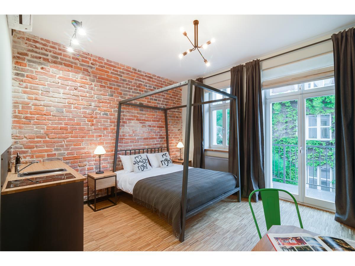Well Well Aparthotel Krakow Luaran gambar