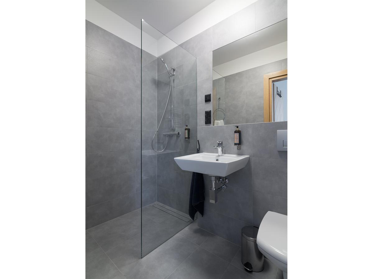 Well Well Aparthotel Krakow Luaran gambar